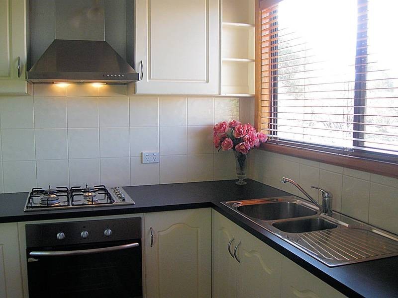 185 Flora Avenue, Cabarita VIC 3505