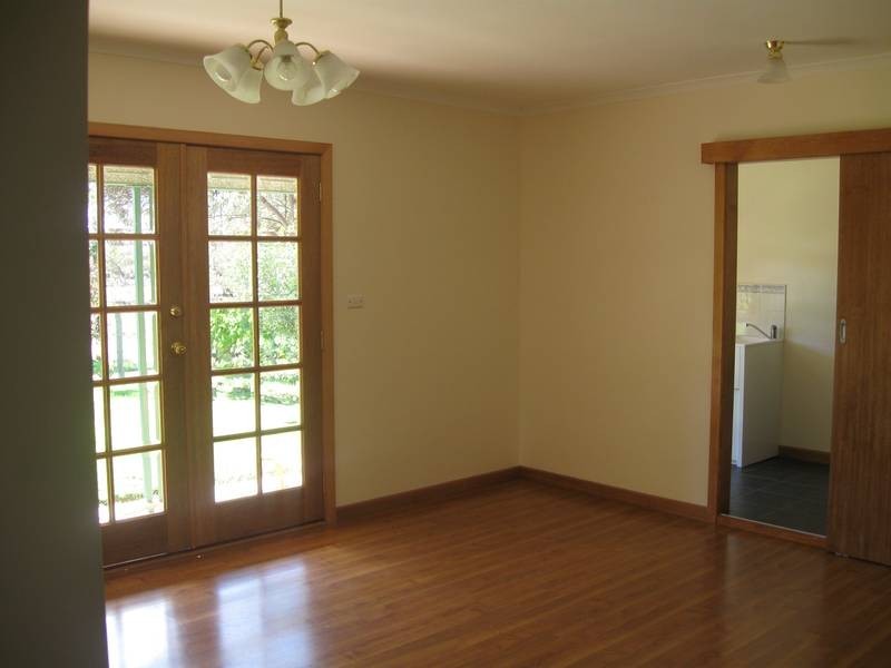 185 Flora Avenue, Cabarita VIC 3505