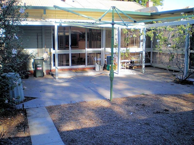 17 LeAmon Avenue, Mildura VIC 3500