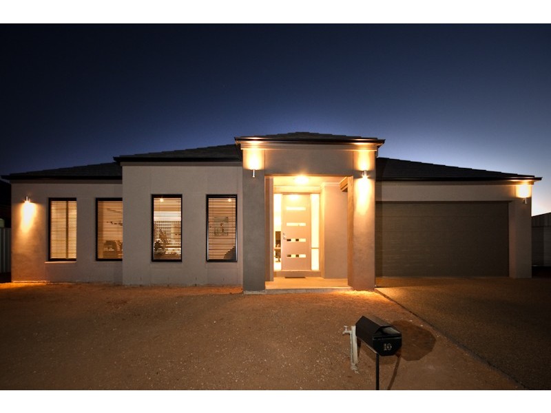 10 Bakogiannis Court, Mildura VIC 3500
