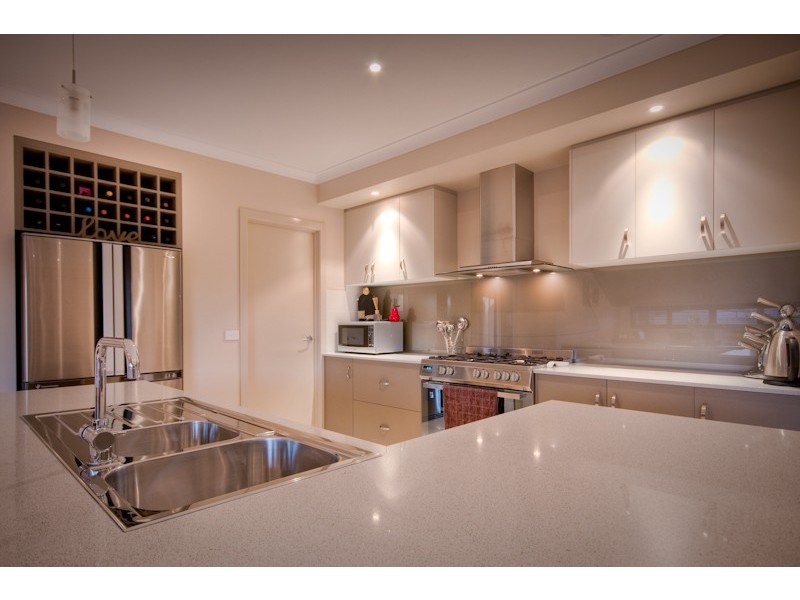 10 Bakogiannis Court, Mildura VIC 3500