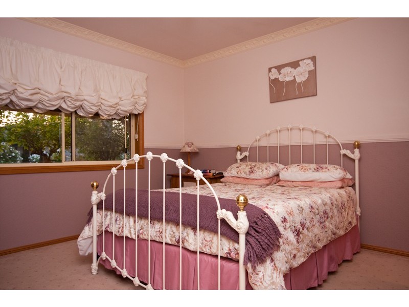 6 Calmeria Court, Irymple VIC 3498