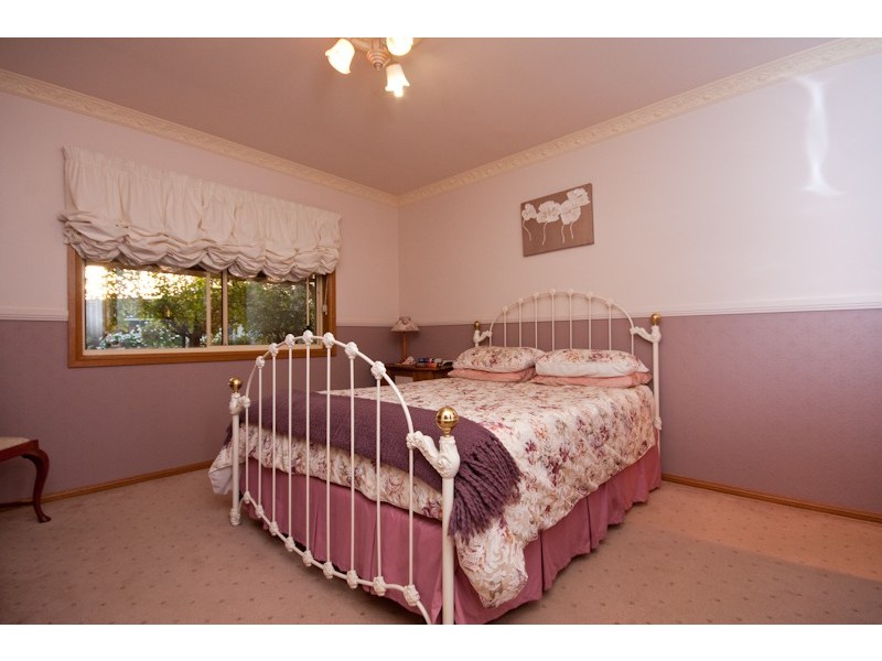 6 Calmeria Court, Irymple VIC 3498