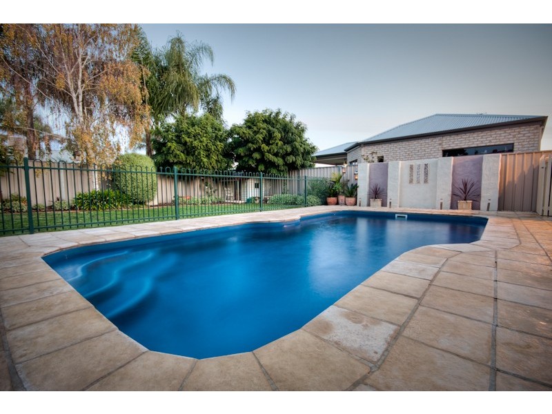 6 Calmeria Court, Irymple VIC 3498