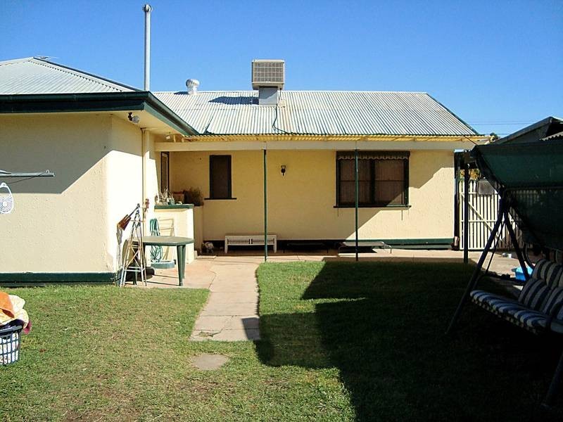 64 Avocado Street, Mildura VIC 3500