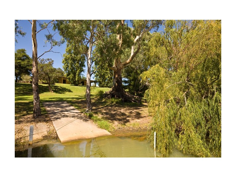 408 Pitman Avenue, Buronga NSW 2739