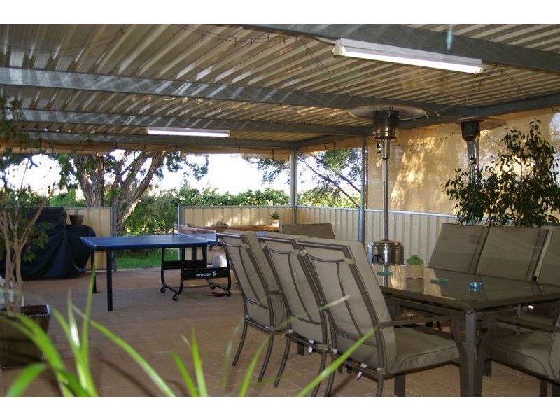 261 Red Cliffs Meringur Road, Red Cliffs VIC 3496