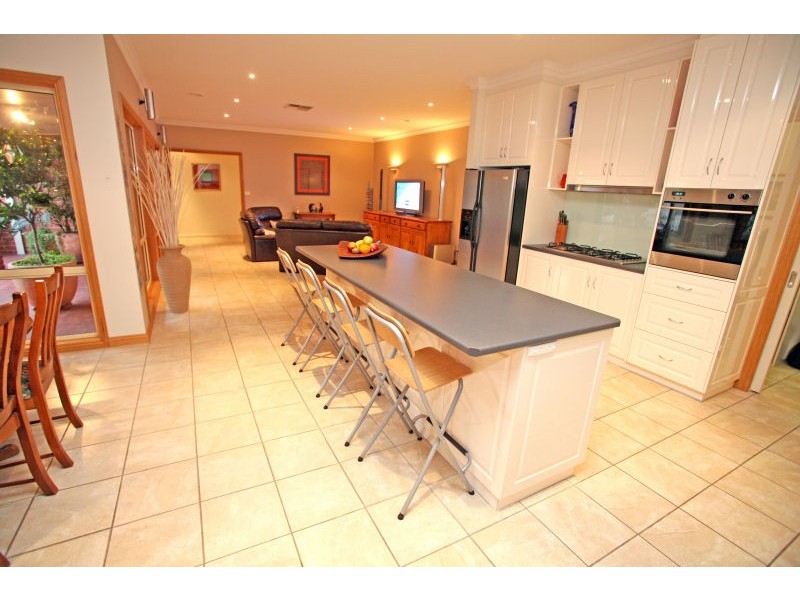 14 Cambridge Terrace, Mildura VIC 3500