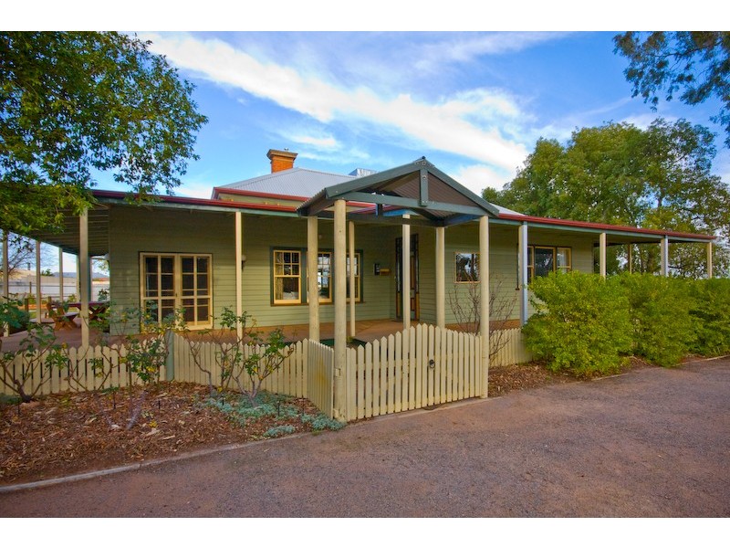 574 San Mateo Avenue, Mildura VIC 3500
