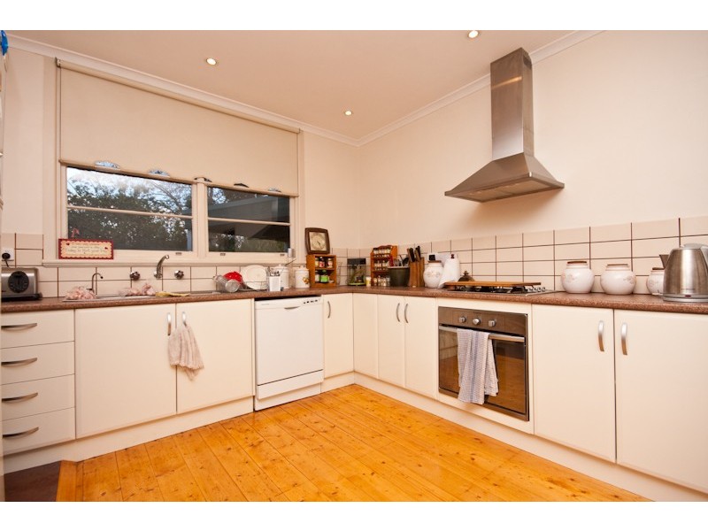 98 Twelfth Street, Mildura VIC 3500