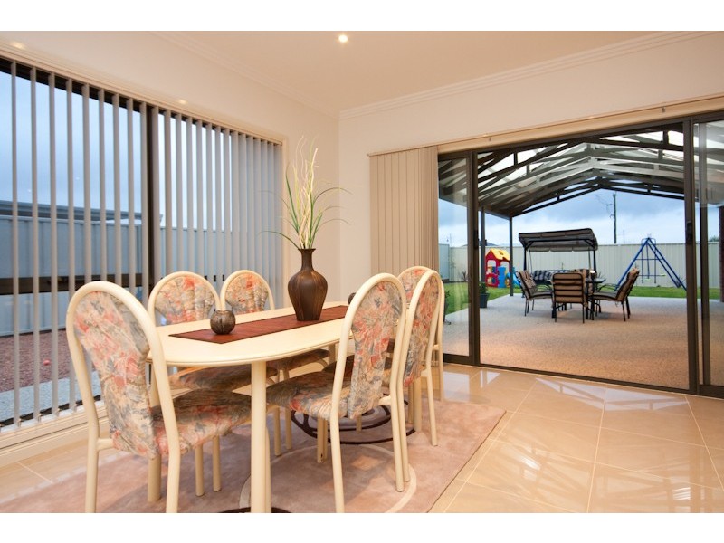 21 Bakogiannis Court, Mildura VIC 3500