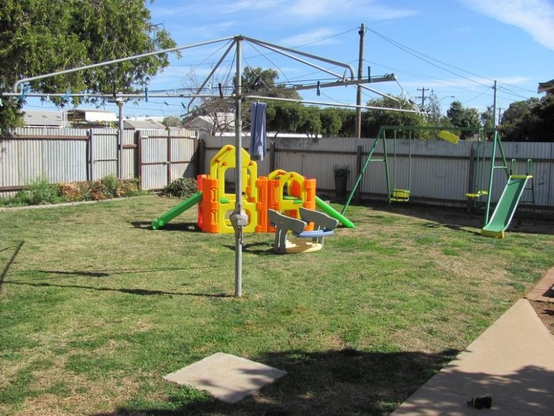 83 Cherry Avenue, Mildura VIC 3500