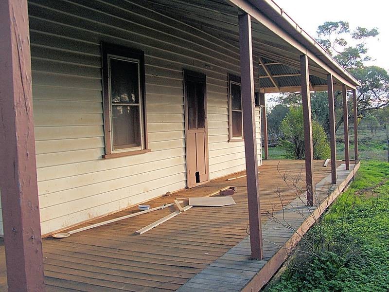 392 Millers Tank Road, Manangatang VIC 3546