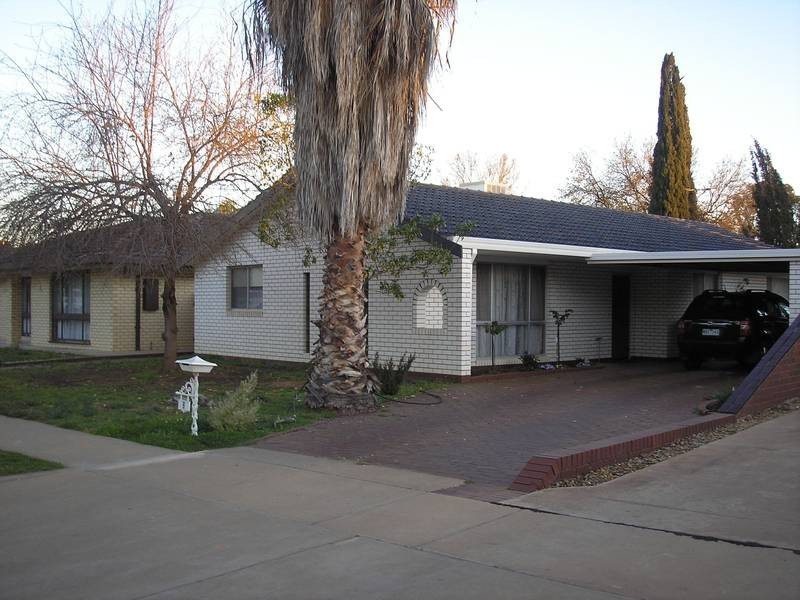 9 Euneva Drive, Mildura VIC 3500