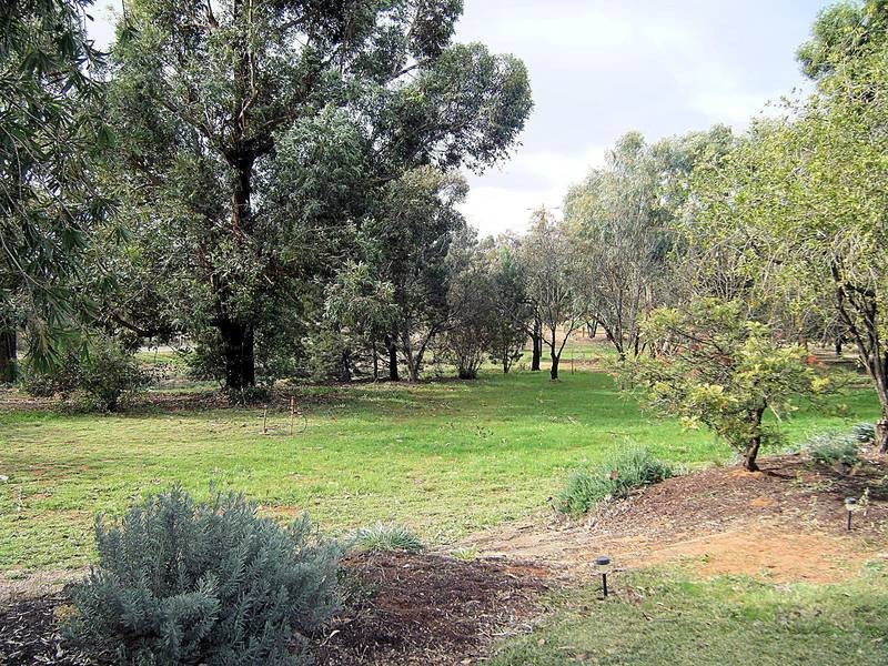1404 Boonoonar Road, Colignan VIC 3494