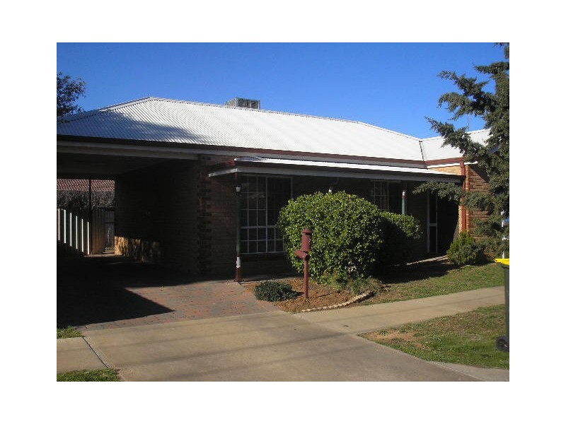 2 Kelvin Avenune, Mildura VIC 3500