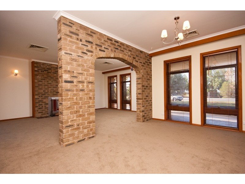 184 Fifth Street, Nichols Point VIC 3501