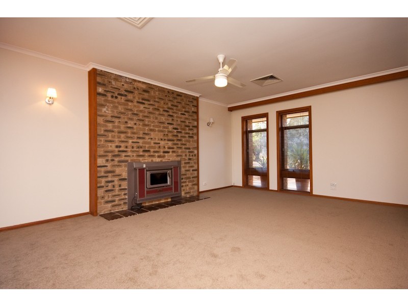 184 Fifth Street, Nichols Point VIC 3501