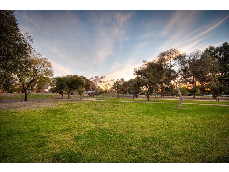 25 Campbell Grove, Mildura VIC 3500