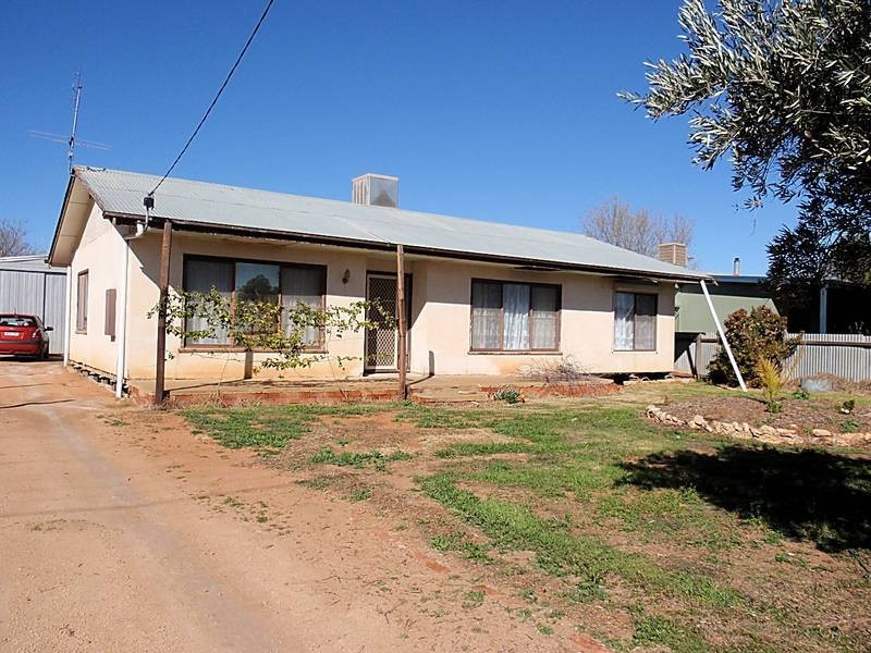 3040 Deakin Avenue, Mildura VIC 3500