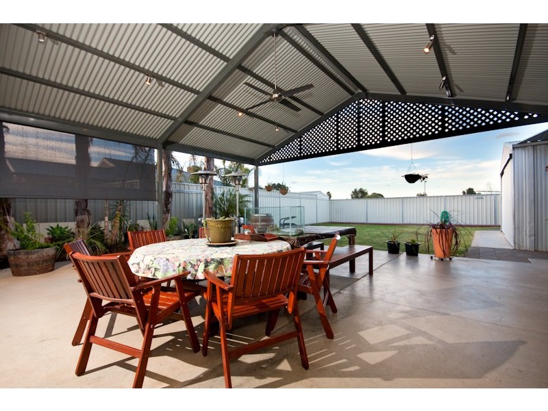 8 Sirius Court, Mildura VIC 3500