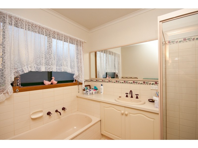 2 Patricia Drive, Mildura VIC 3500