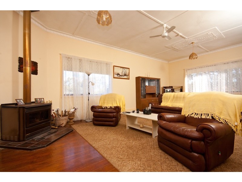 94 School Road (Cnr School Rd & Silver City Hwy), Dareton NSW 2717