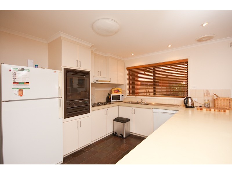 14 Thomson Grove, Mildura VIC 3500