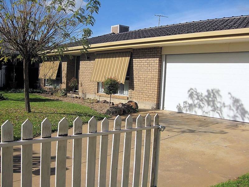 24 McKendrick Avenue, Mildura VIC 3500