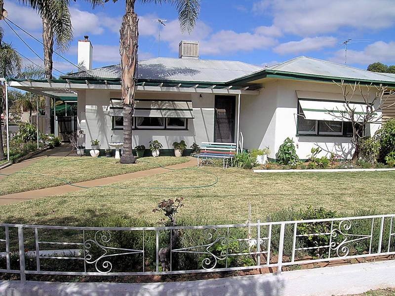 18 Mary Avenue, Mildura VIC 3500