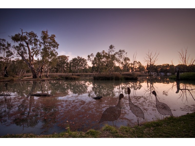 104-106 Sturt Highway, Buronga NSW 2739