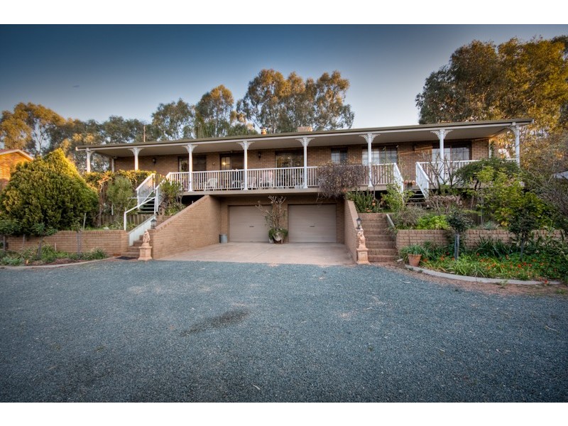104-106 Sturt Highway, Buronga NSW 2739