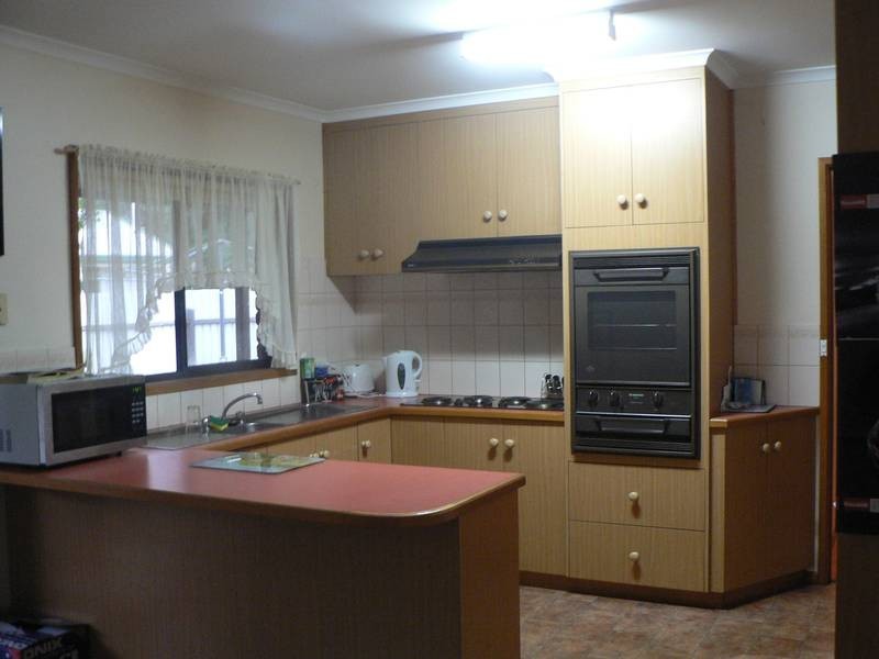 17 Kurrajong Parade, Mildura VIC 3500