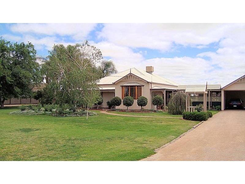 169 Koorlong Avenue, Nichols Point VIC 3501