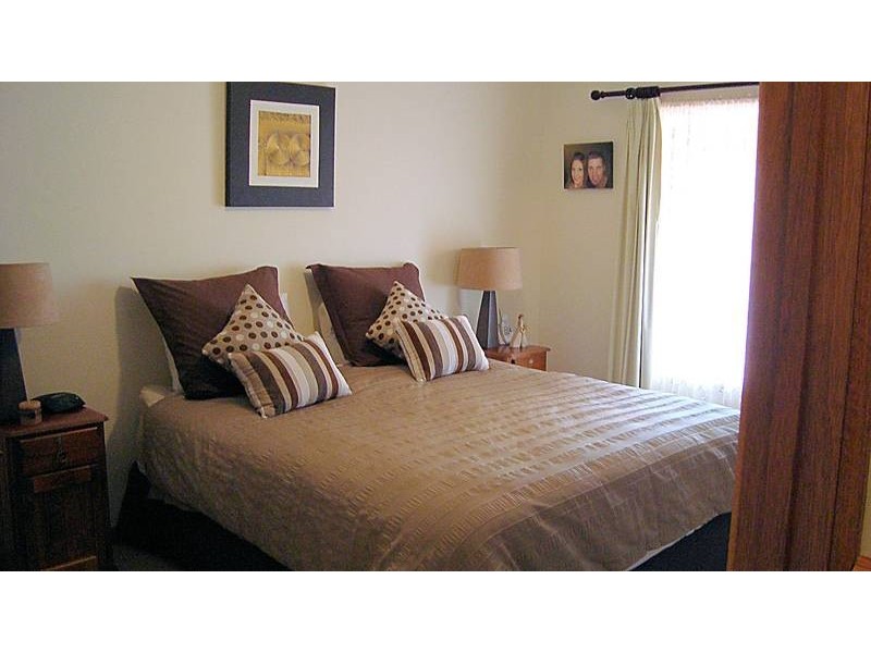 169 Koorlong Avenue, Nichols Point VIC 3501