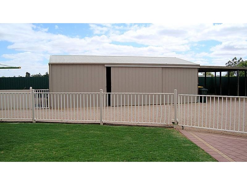 169 Koorlong Avenue, Nichols Point VIC 3501