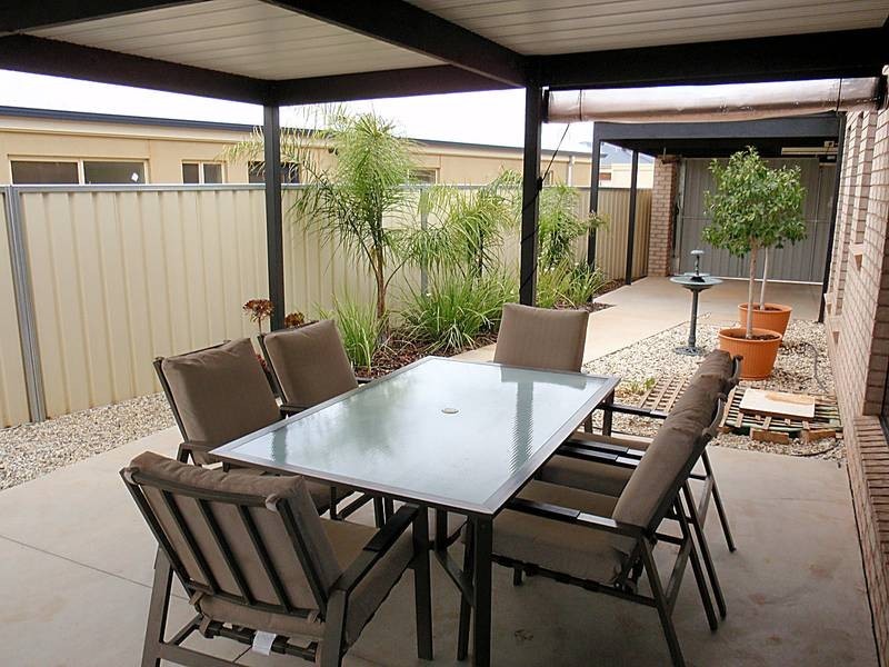 6 Rosedale Court, Buronga NSW 2739