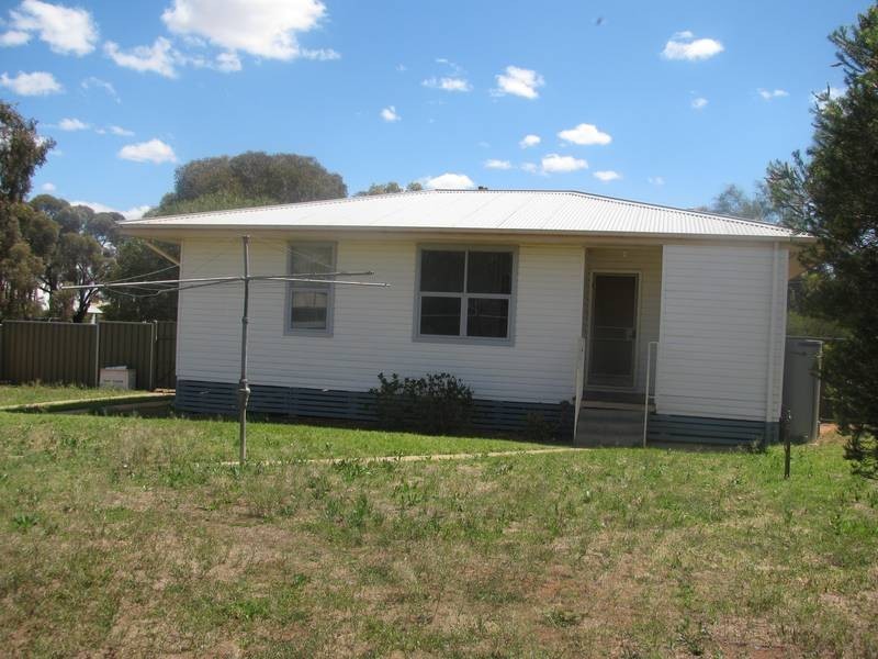 1 Loddon Avenue, Red Cliffs VIC 3496