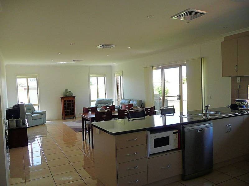 6 Burdekin Court, Red Cliffs VIC 3496