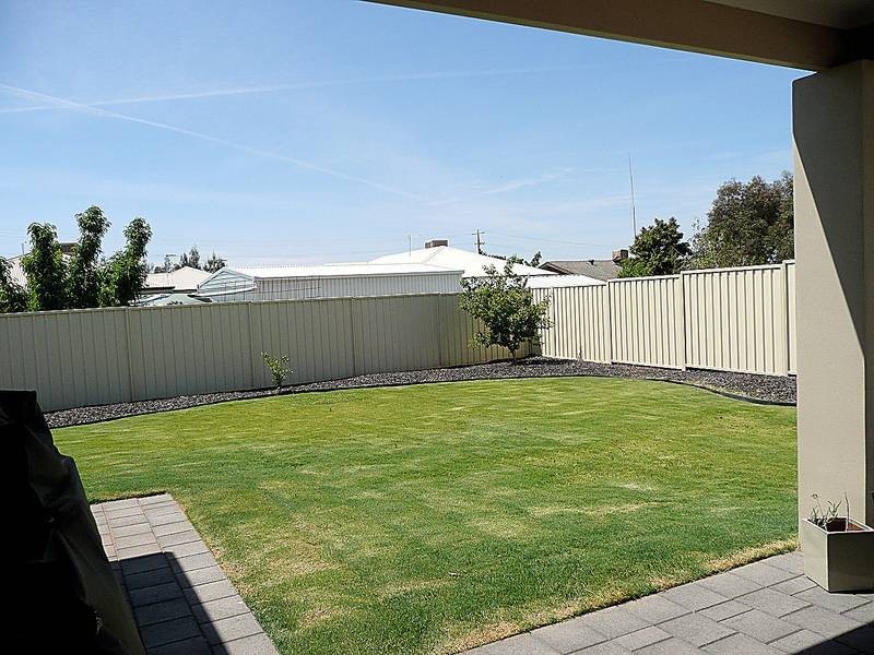 6 Burdekin Court, Red Cliffs VIC 3496