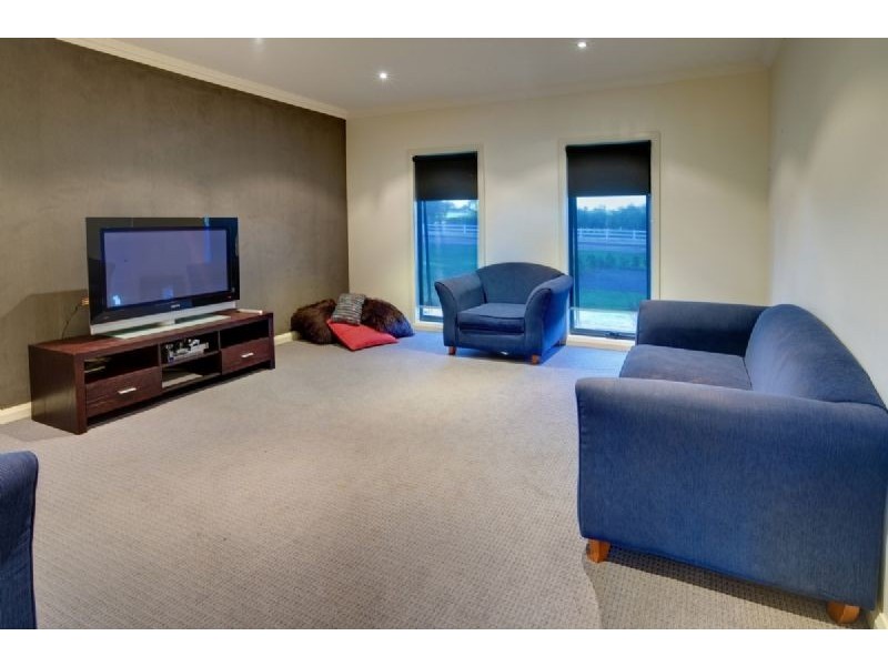 9 Fern Avenue, Irymple VIC 3498