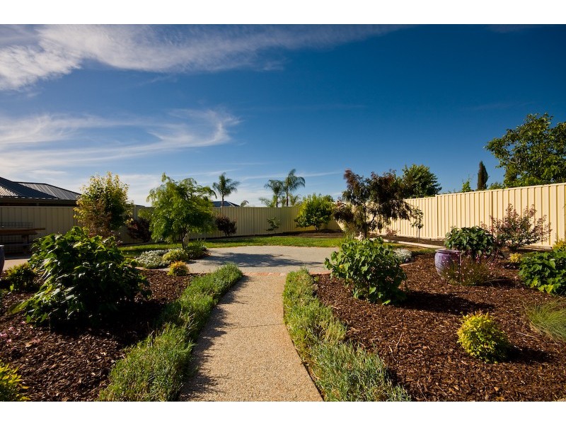 7 Duneden Close, Mildura VIC 3500