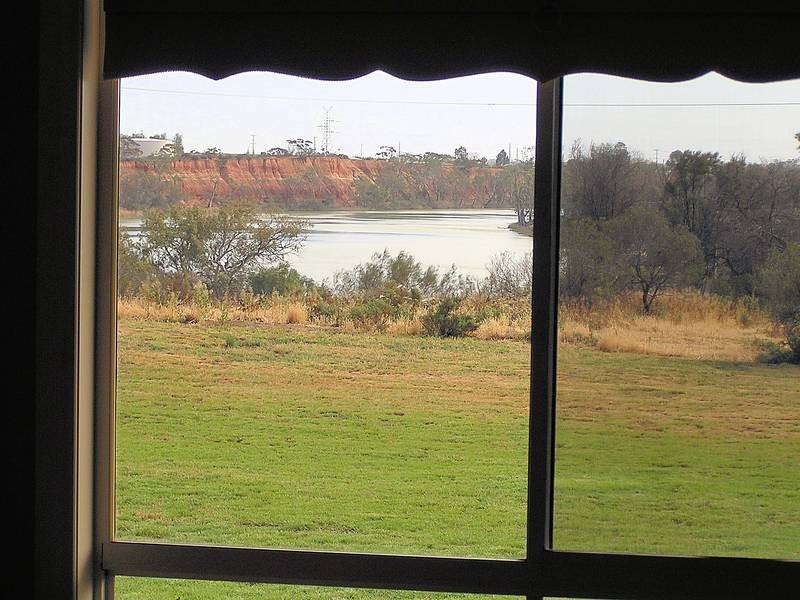 6 Berrigan Lane, Red Cliffs VIC 3496