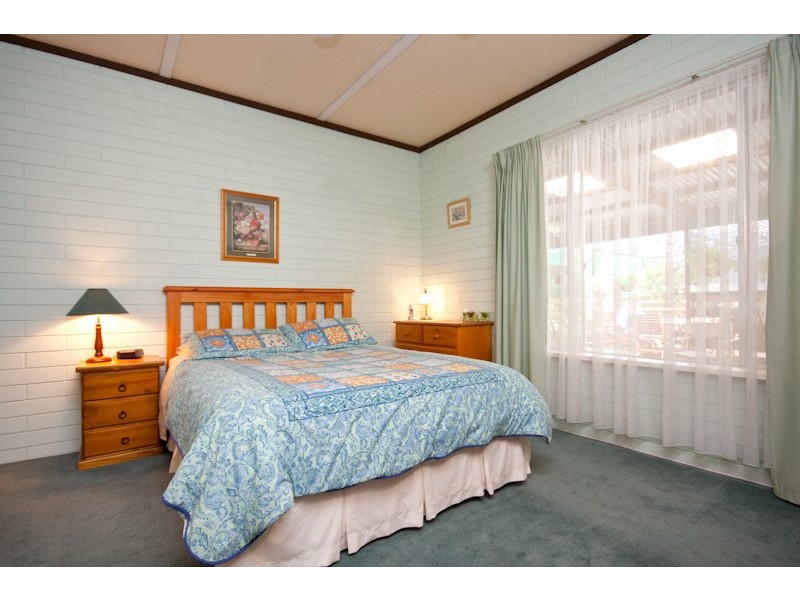 25 Sturt Highway, Buronga NSW 2739