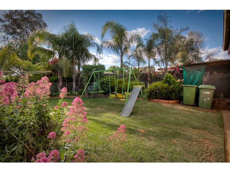 25 Sturt Highway, Buronga NSW 2739