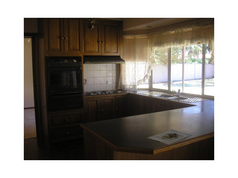 11 Matotek Court, Mildura VIC 3500