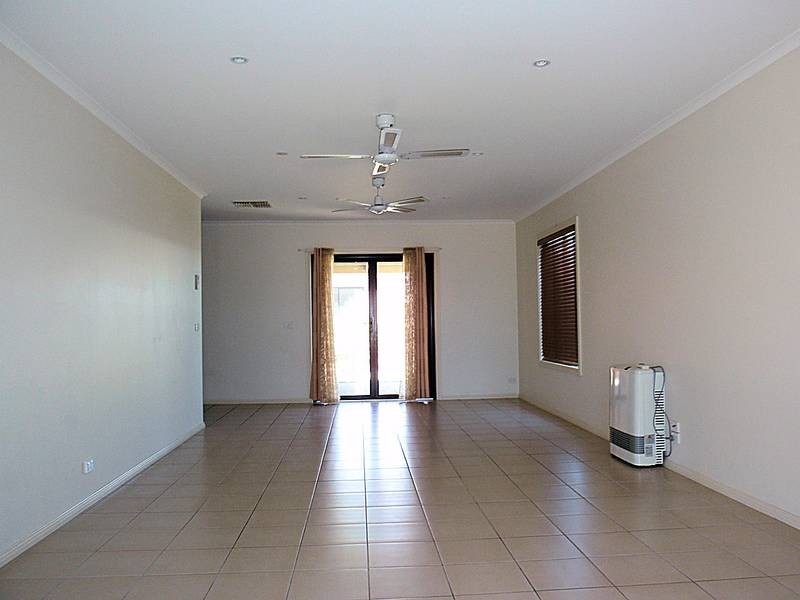 28/8 Taylor Drive, Mildura VIC 3500