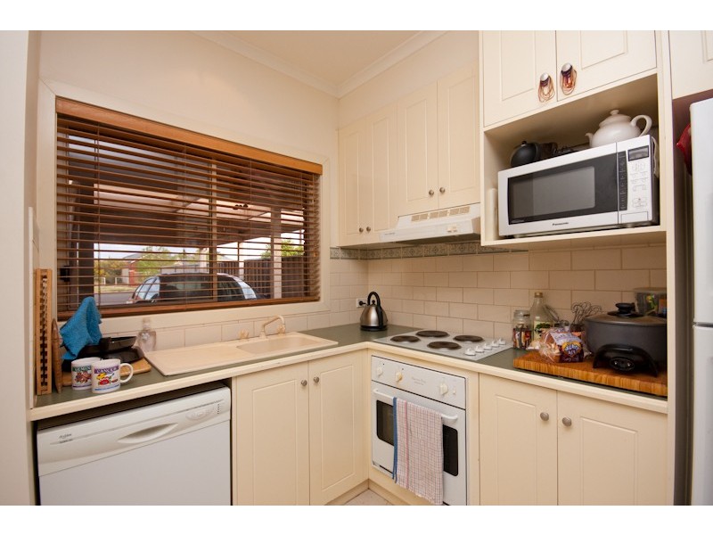 67A Cherry Avenue, Mildura VIC 3500