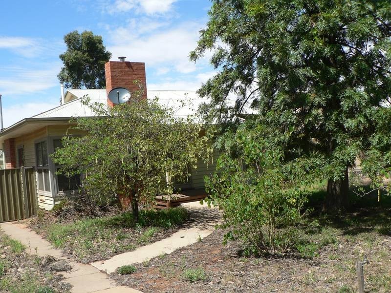 21 Loddon Avenue, Red Cliffs VIC 3496