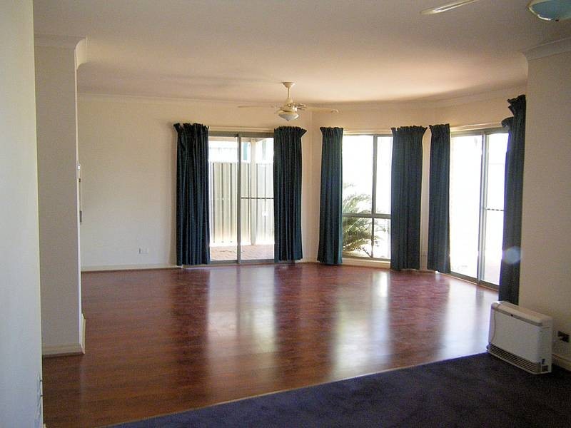 96 Riverside Avenue, Mildura VIC 3500